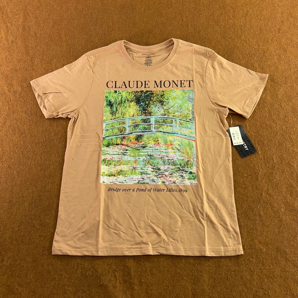 Chemistry Mens Medium Tan Claude Monet Bridge Water Lilies Graphic T-Shirt NWT